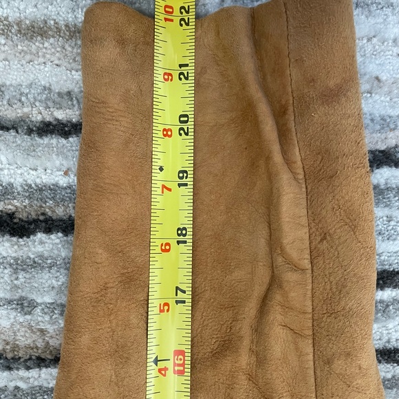 Gorgeous vintage leather lined belted jacket - Picture 13 of 13